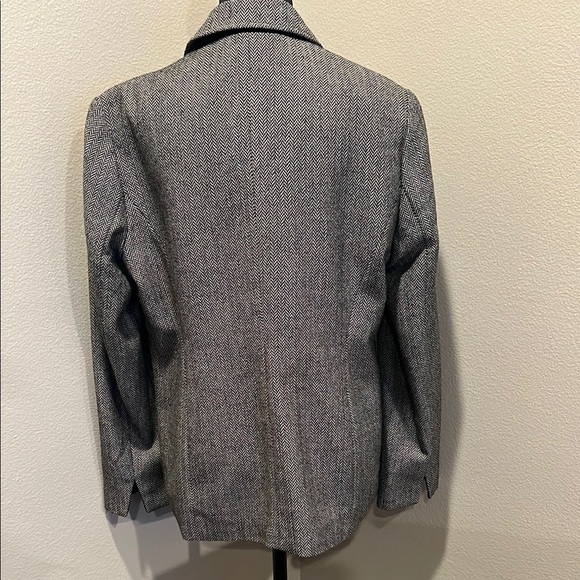 Coldwater Creek Gray Blazer with Notched Lapels - Picture 3 of 3